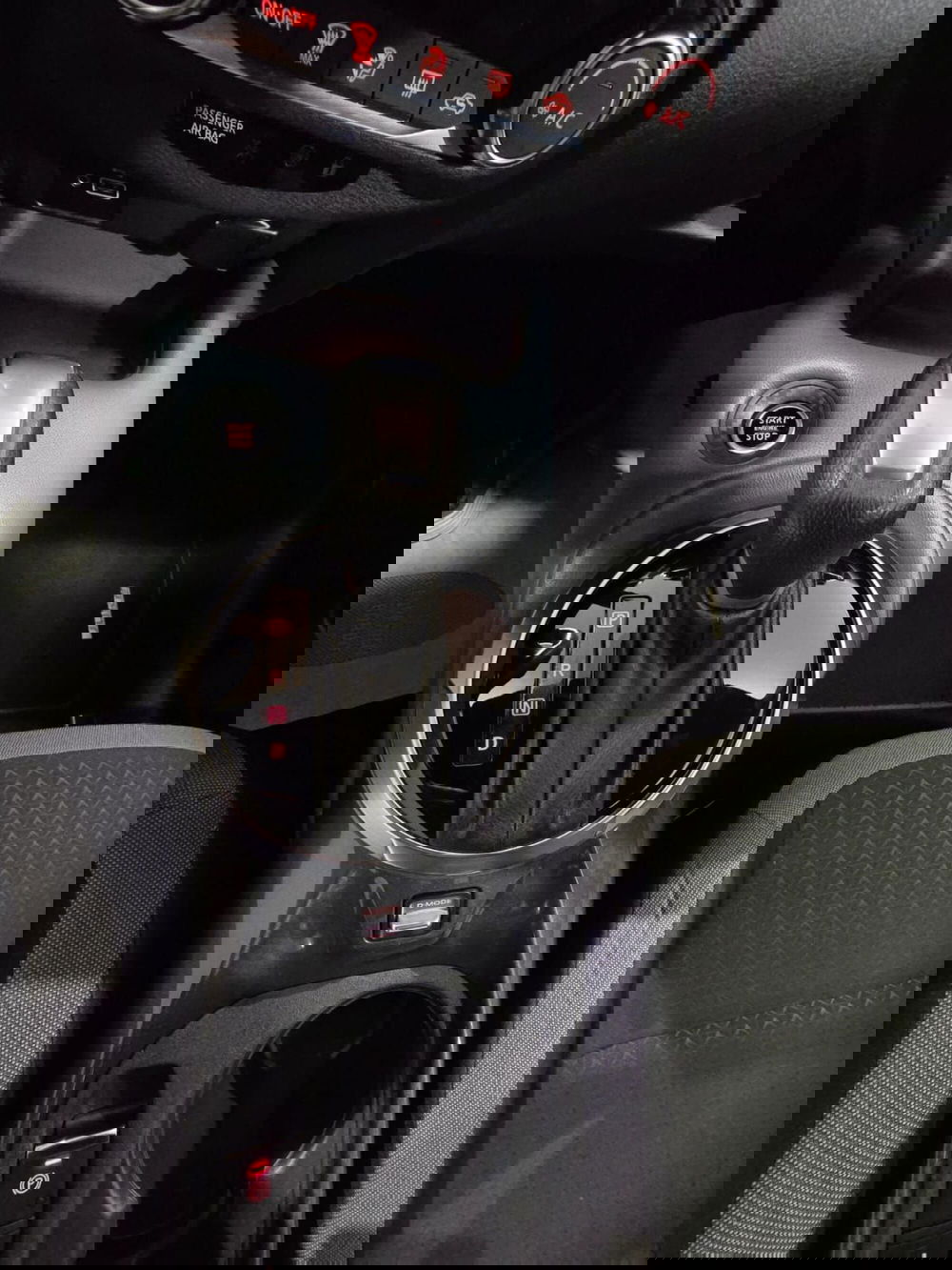 Nissan Juke usata a Rimini (14)