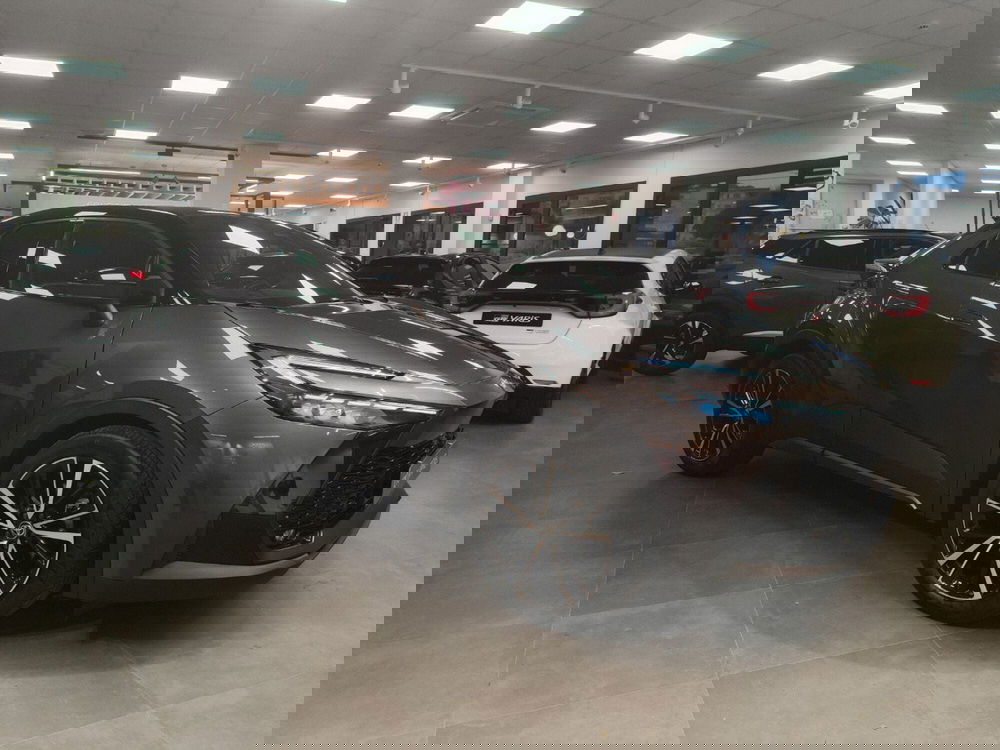 Toyota Toyota C-HR usata a Catanzaro (8)