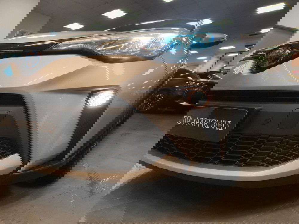 Toyota Toyota C-HR usata a Catanzaro (16)