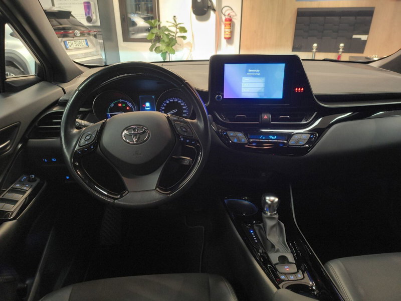 Toyota Toyota C-HR usata a Catanzaro (18)
