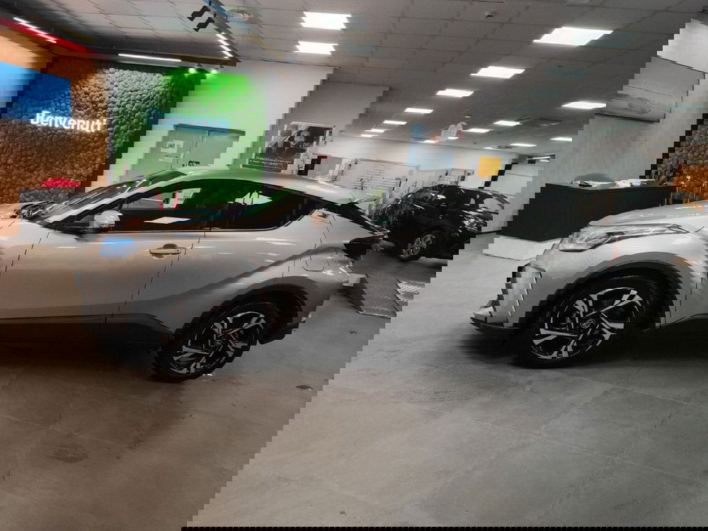 Toyota Toyota C-HR usata a Catanzaro (2)
