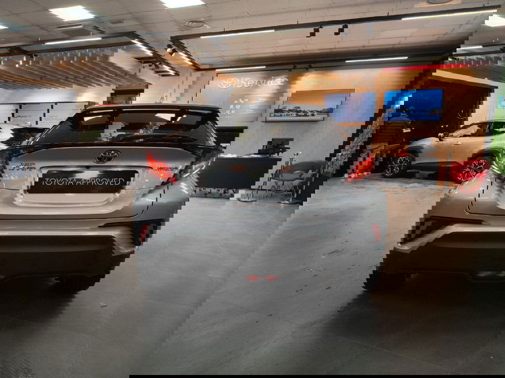 Toyota Toyota C-HR usata a Catanzaro (4)