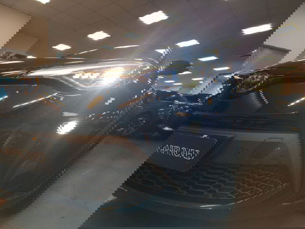 Toyota Toyota C-HR usata a Catanzaro (16)