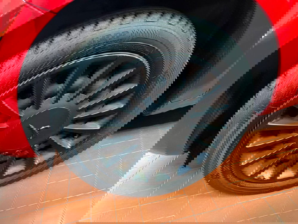 Lancia Ypsilon usata a Lucca (9)