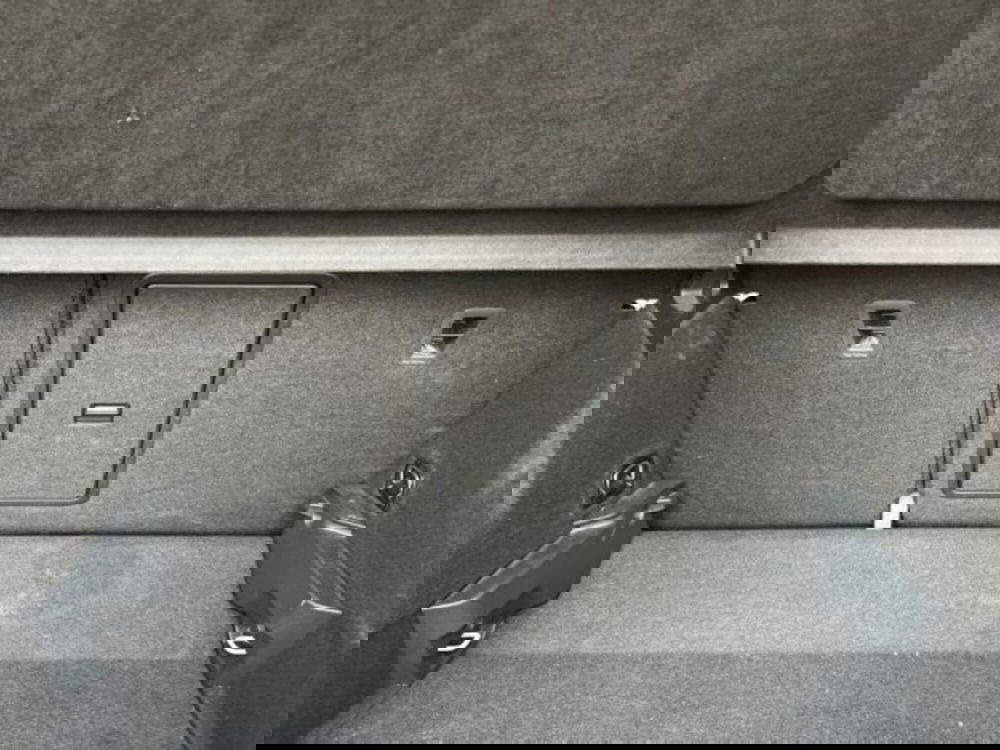 Volkswagen T-Roc usata a Lecce (16)