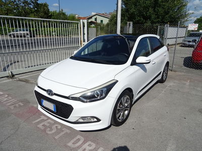 Hyundai i20 1.1 CRDi 12V 5 porte Go! Plus del 2016 usata a Lucca