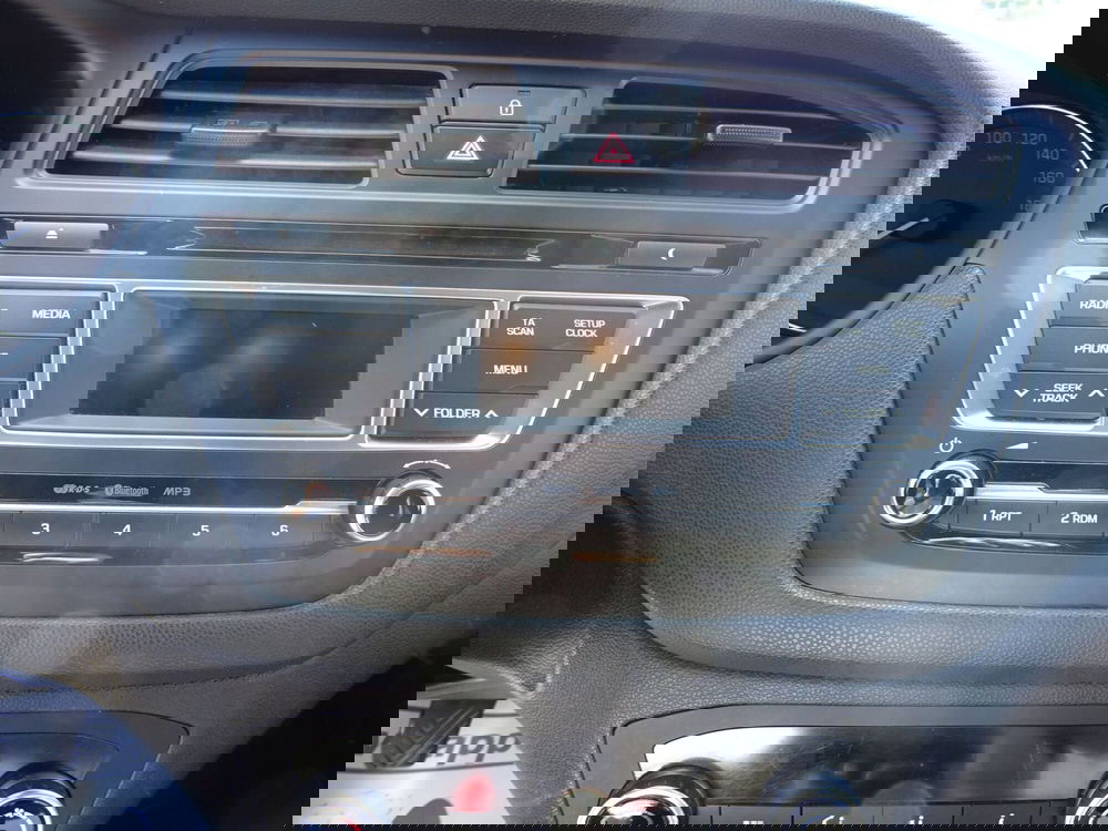 Hyundai i20 usata a Lucca (11)