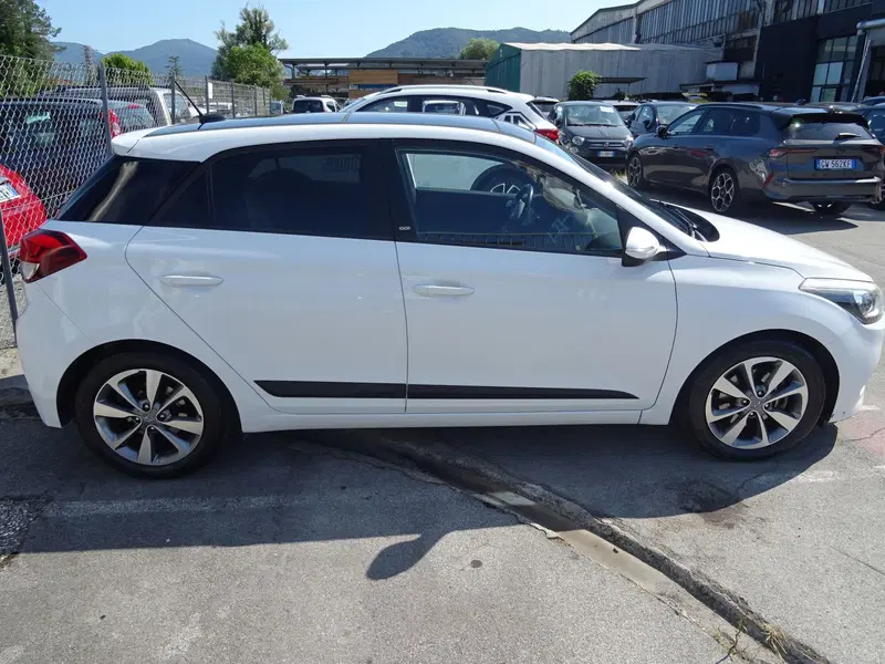 Hyundai i20 usata a Lucca (5)