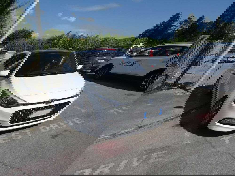 Hyundai i20 usata a Lucca (6)