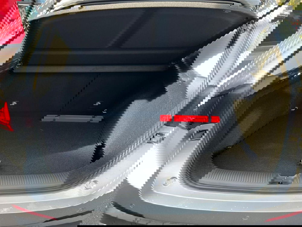 Mg ZS nuova a Lucca (13)