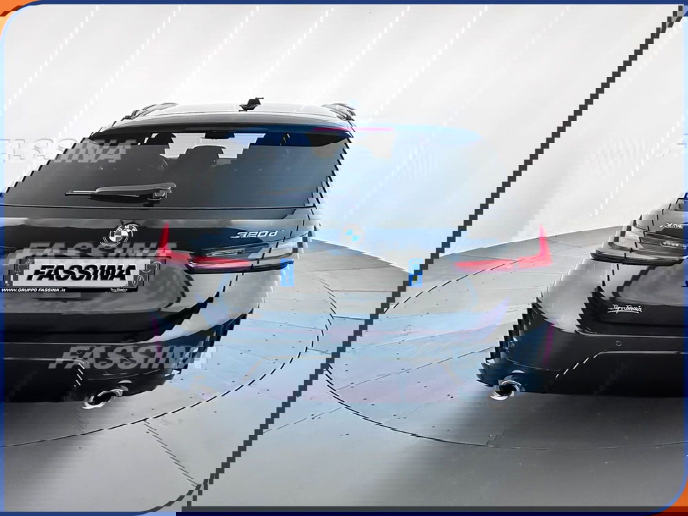 BMW Serie 3 Touring usata a Milano (5)