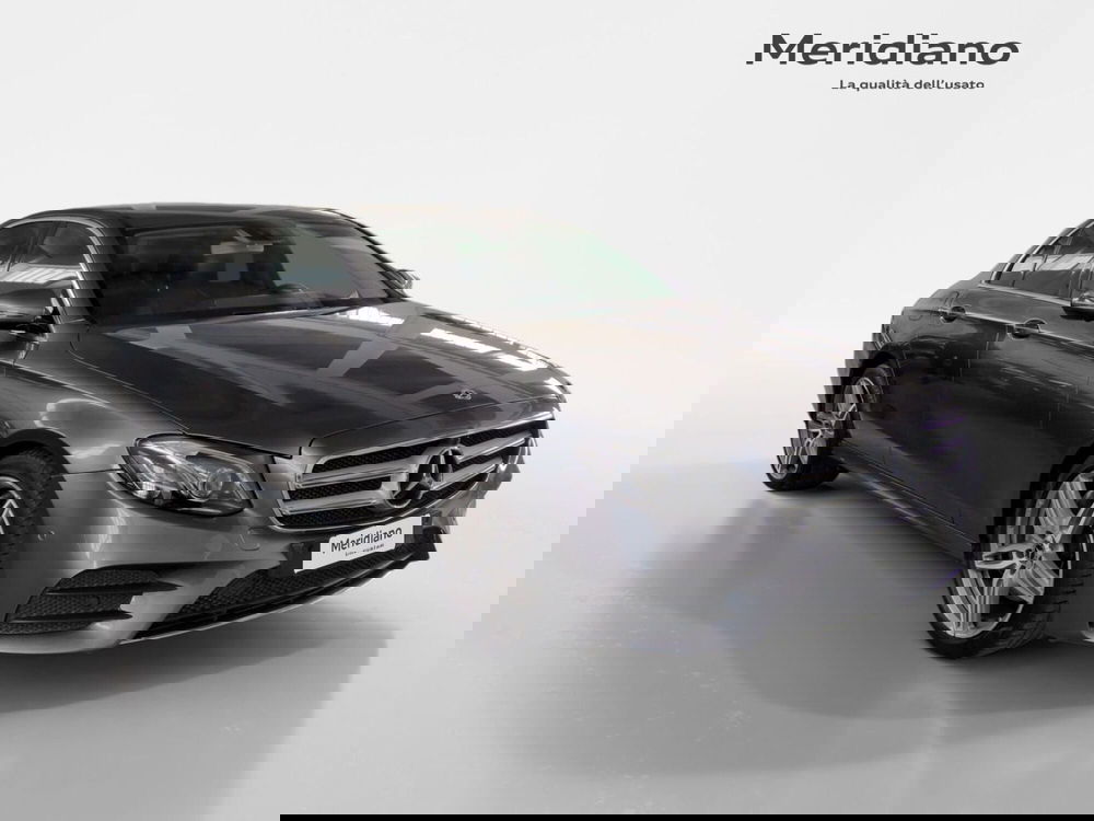 Mercedes-Benz Classe E usata a Agrigento (6)