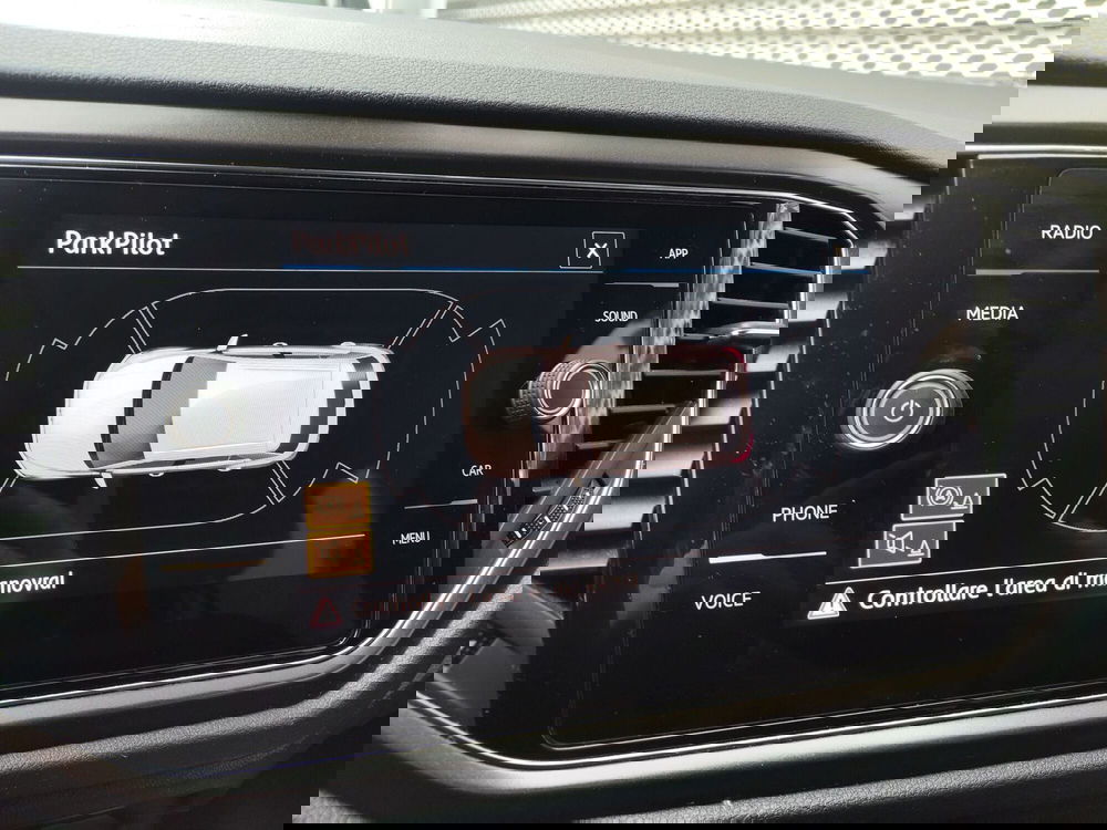 Volkswagen T-Roc usata a Modena (11)