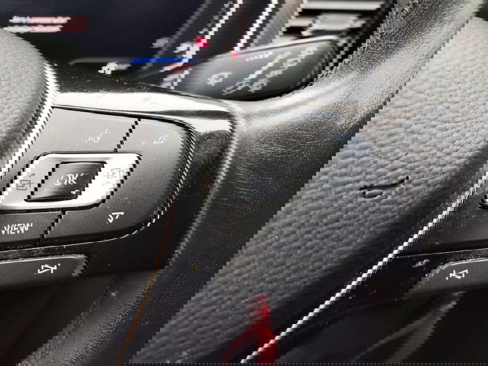 Volkswagen T-Roc usata a Modena (14)