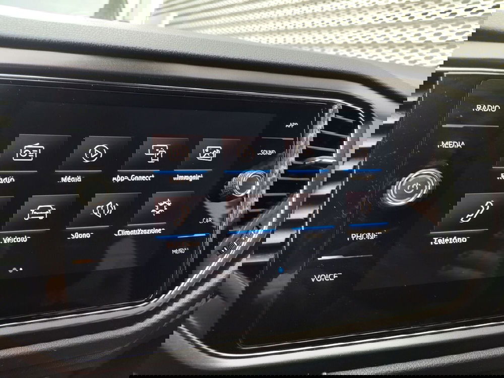 Volkswagen T-Roc usata a Modena (15)