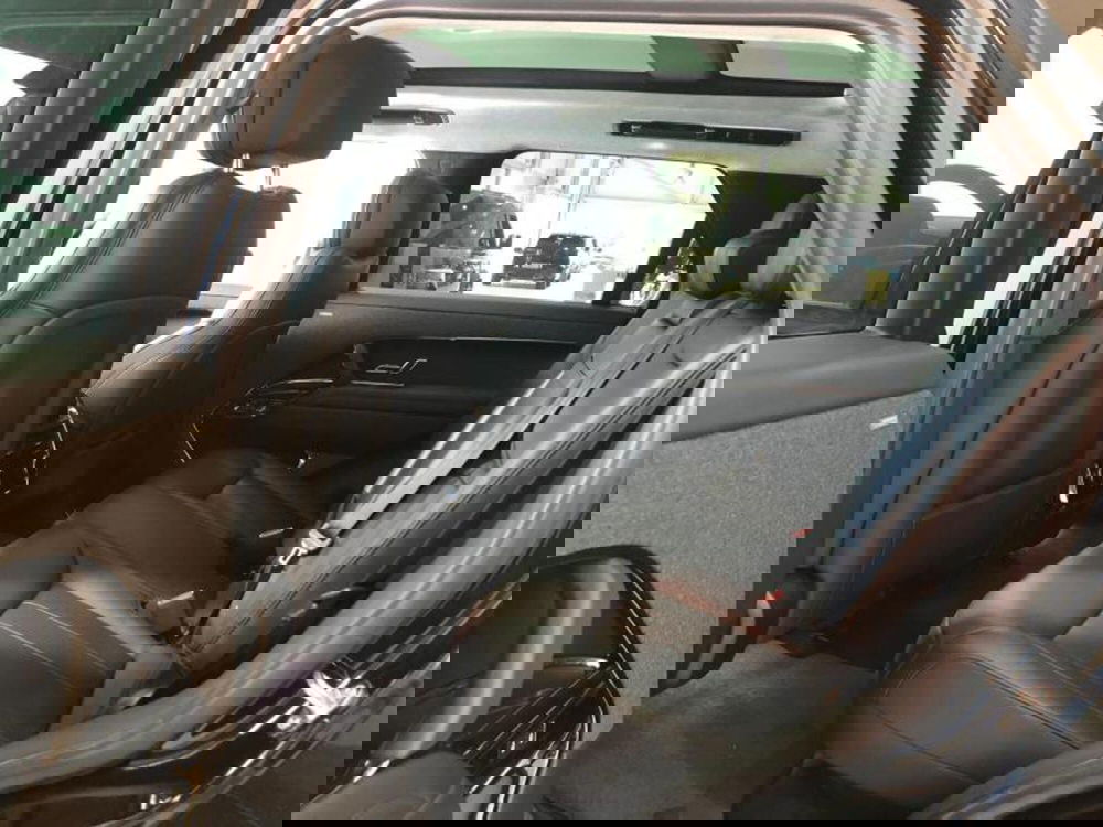 Land Rover Range Rover Sport usata a Venezia (9)