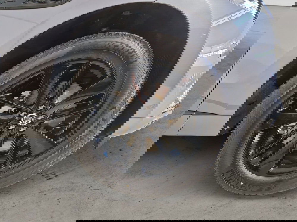 Jaguar F-Pace nuova a Firenze (9)