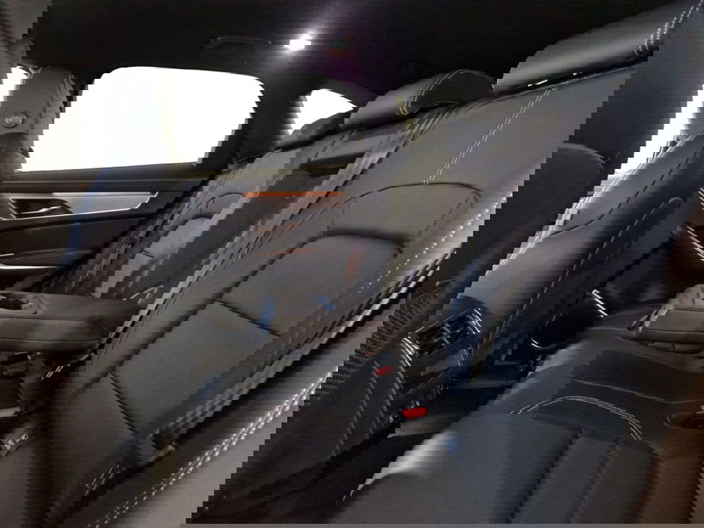 Jaguar F-Pace nuova a Firenze (5)