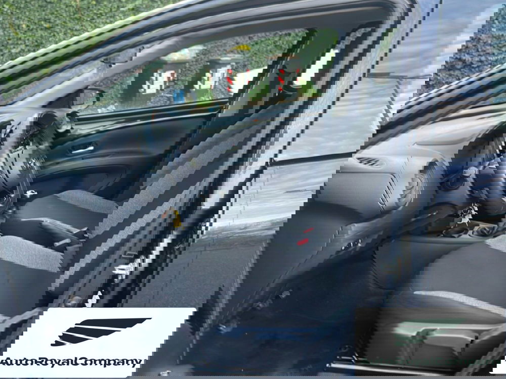 Toyota Aygo X nuova a Roma (9)