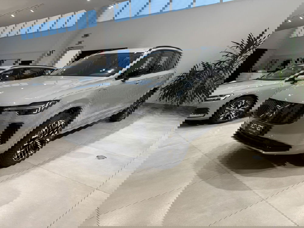 Volvo XC90 nuova a Forlì-Cesena