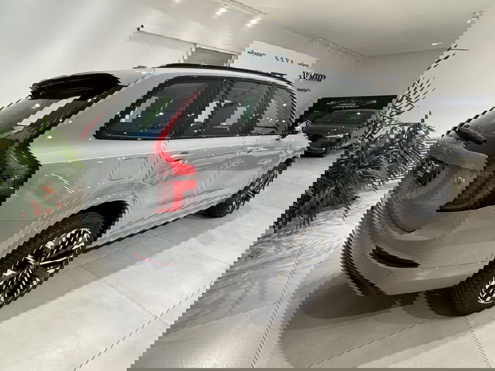 Volvo XC90 nuova a Forlì-Cesena (5)