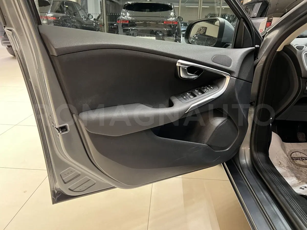 Volvo V40 usata a Forlì-Cesena (15)