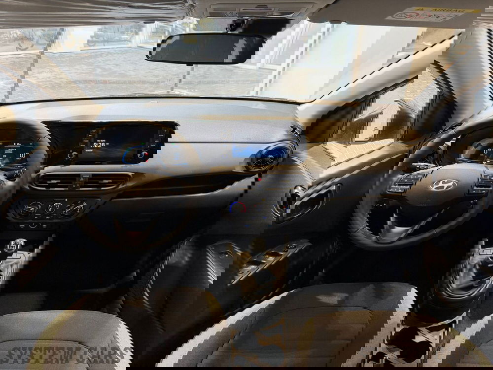 Hyundai i10 nuova a Varese (9)