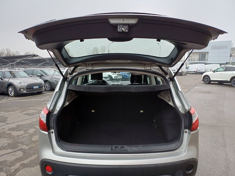 Nissan Qashqai usata a Modena (9)