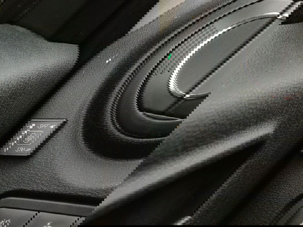 Alfa Romeo MiTo usata a Modena (8)