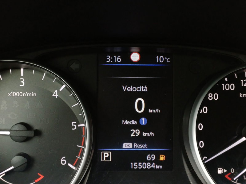 Nissan Qashqai usata a Modena (10)