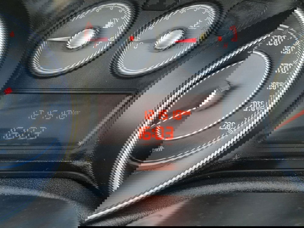 Fiat Punto usata a Udine (12)