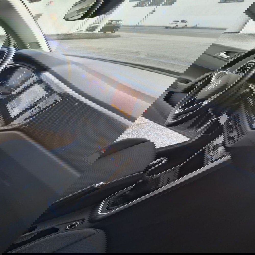 Volkswagen Taigo usata a Padova (13)