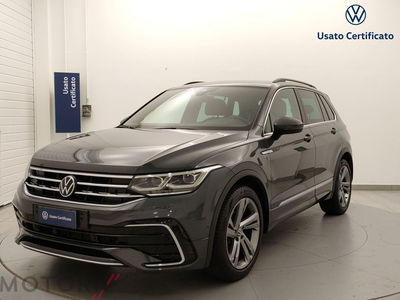 Volkswagen Tiguan 1.5 TSI 150 CV DSG ACT R-Line del 2023 usata a Busto Arsizio