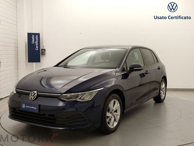 Volkswagen Golf 1.5 eTSI 130 CV EVO ACT DSG Life del 2022 usata a Busto Arsizio