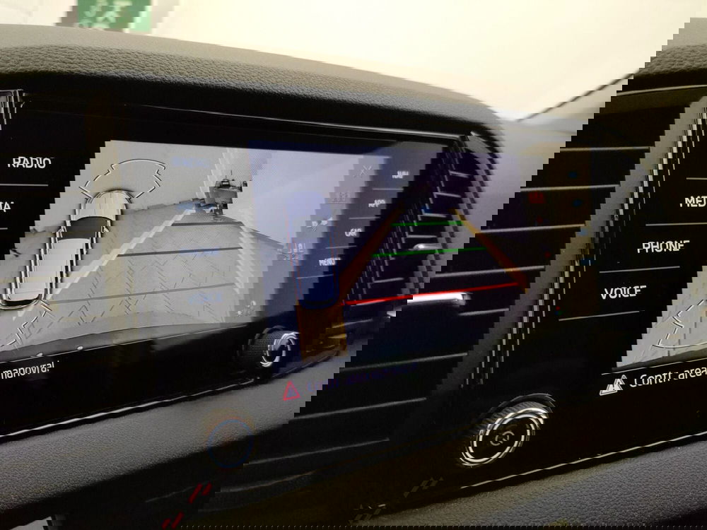 Skoda Karoq usata a Varese (12)