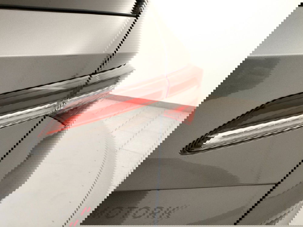 Skoda Karoq usata a Varese (6)