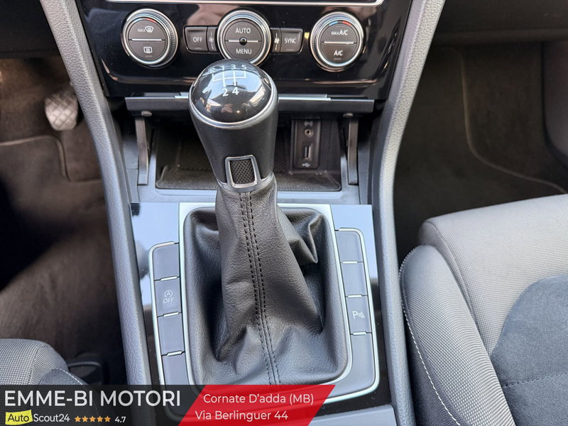 Volkswagen Golf usata a Lecco (17)