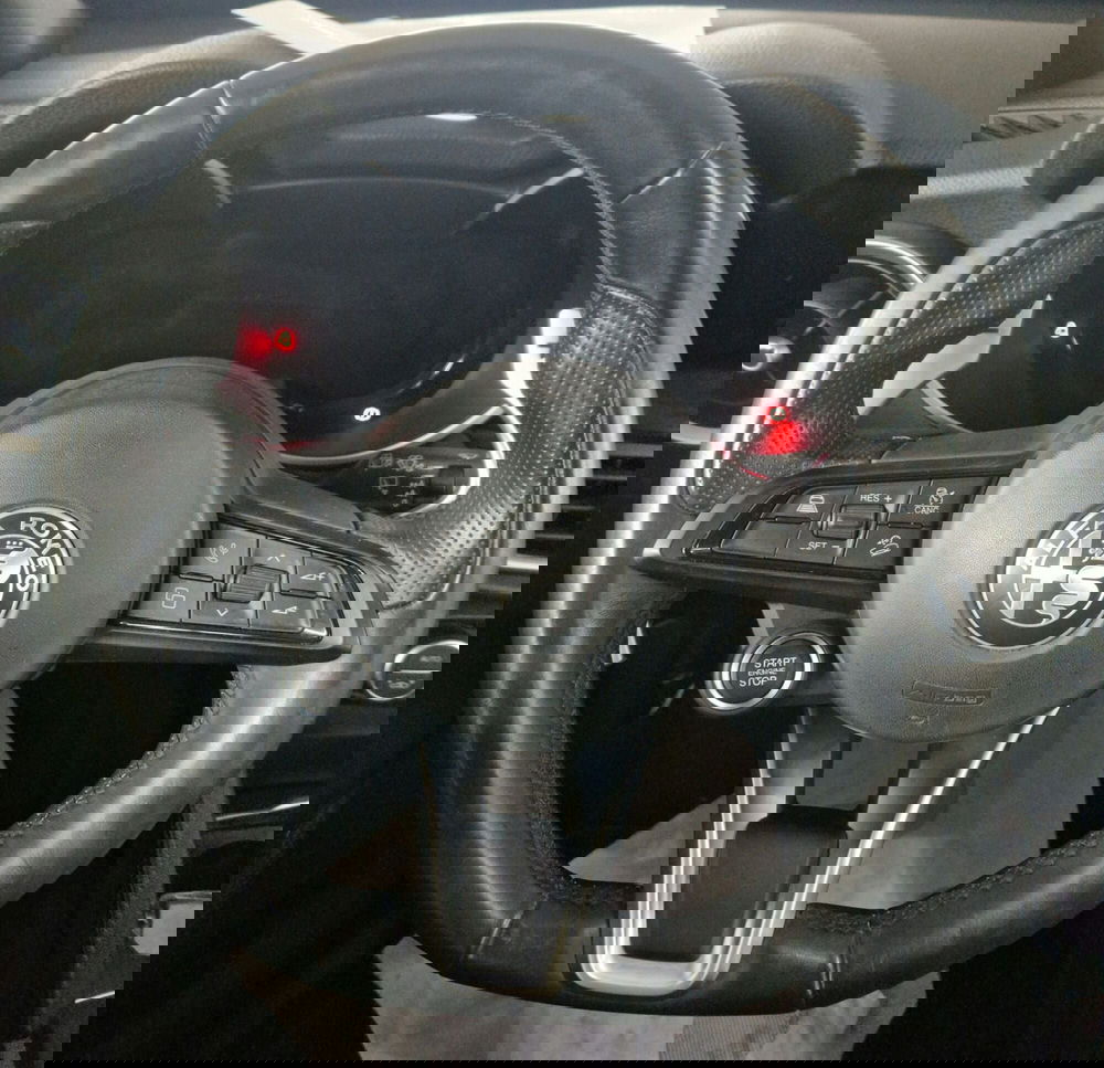 Alfa Romeo Stelvio usata a Terni (12)