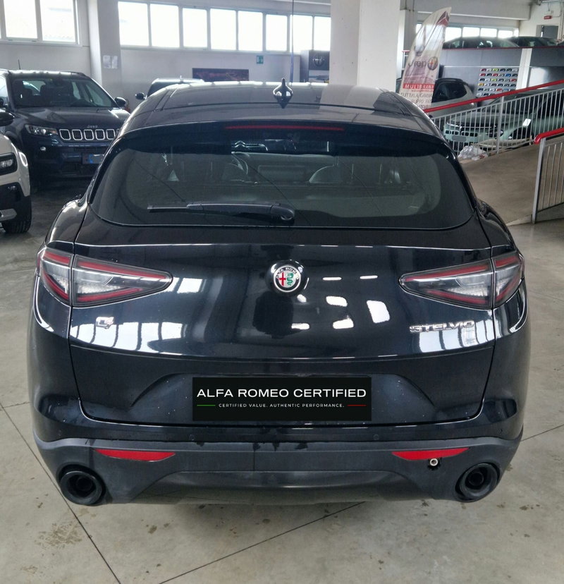 Alfa Romeo Stelvio usata a Terni (5)