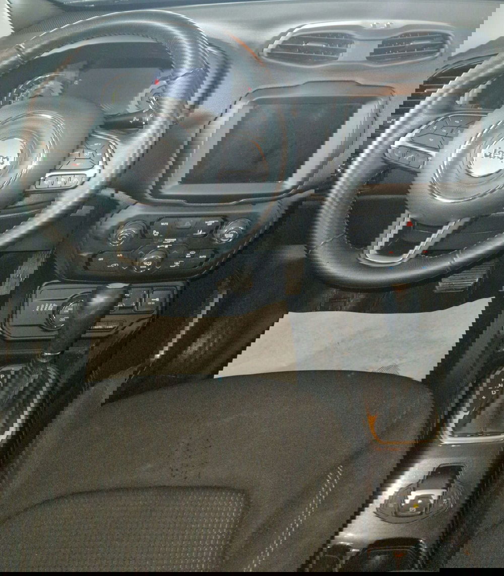 Jeep Renegade usata a Terni (11)