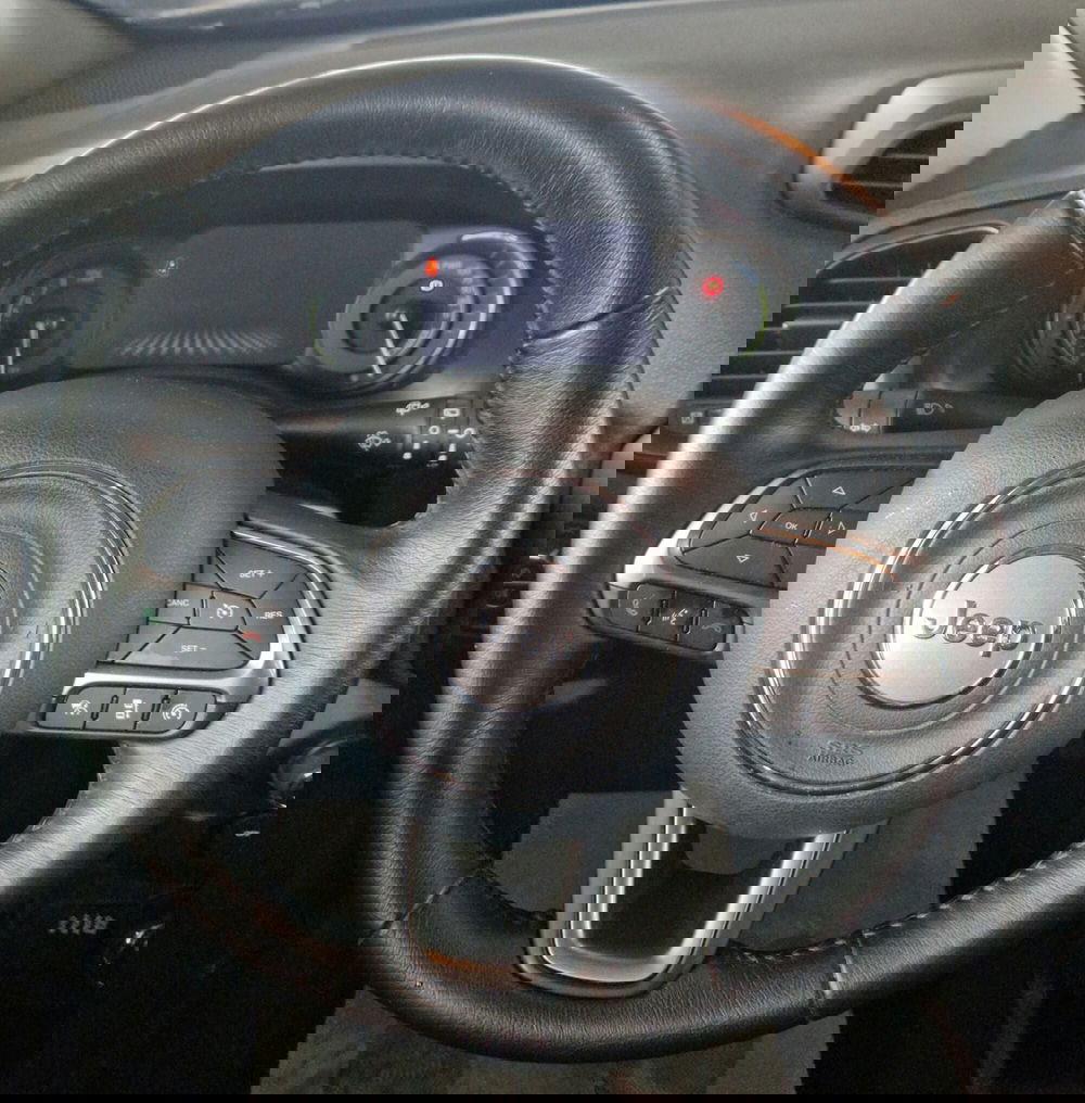 Jeep Renegade usata a Terni (12)