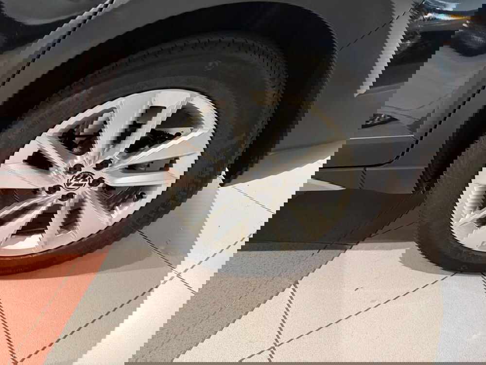 Volkswagen Taigo usata a Genova (14)