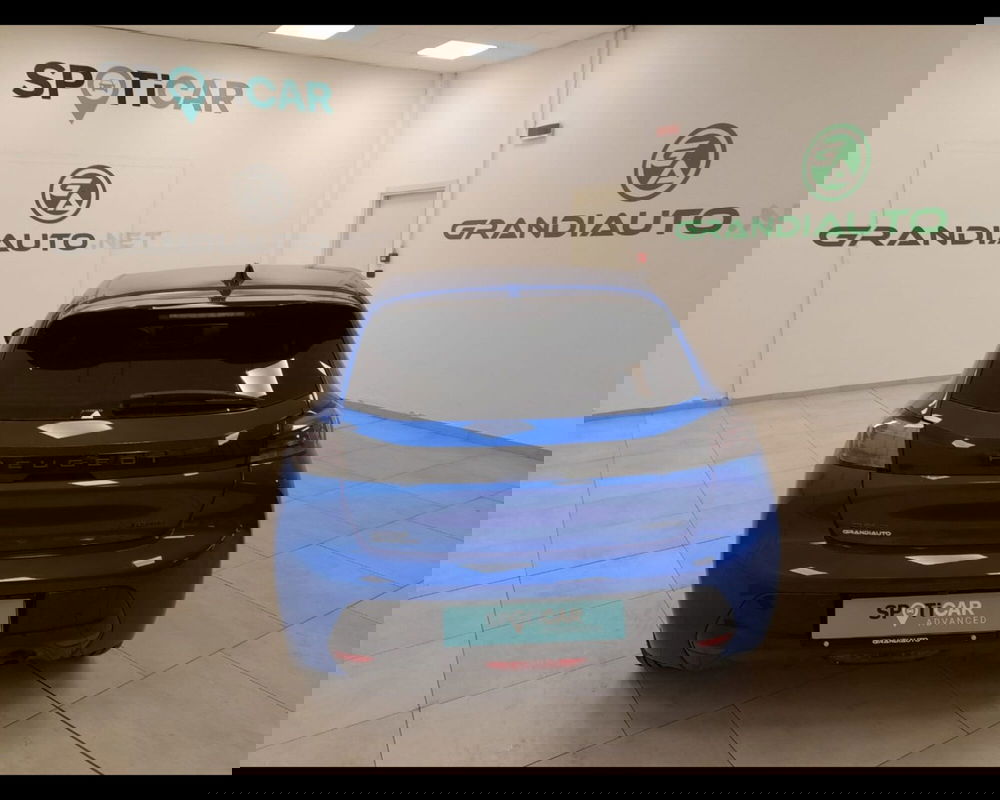 Peugeot 208 nuova a Savona (4)