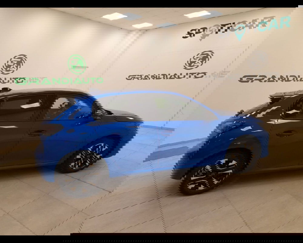 Peugeot 208 nuova a Savona (6)