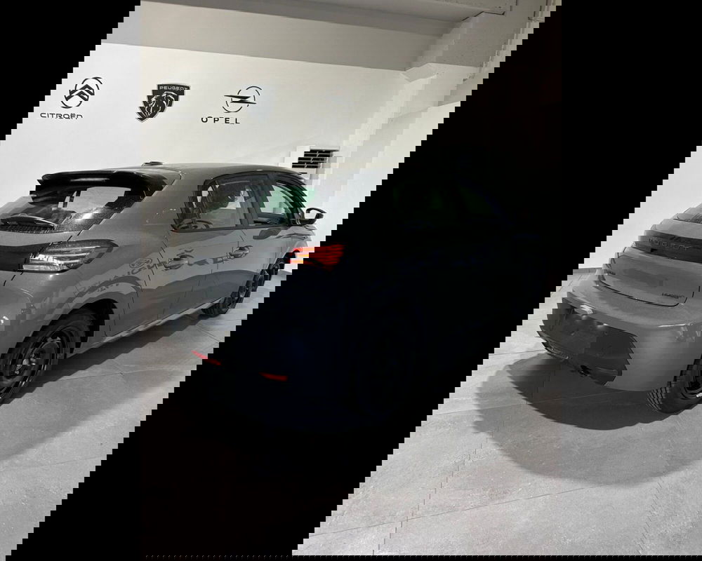 Peugeot 208 nuova a Asti (7)