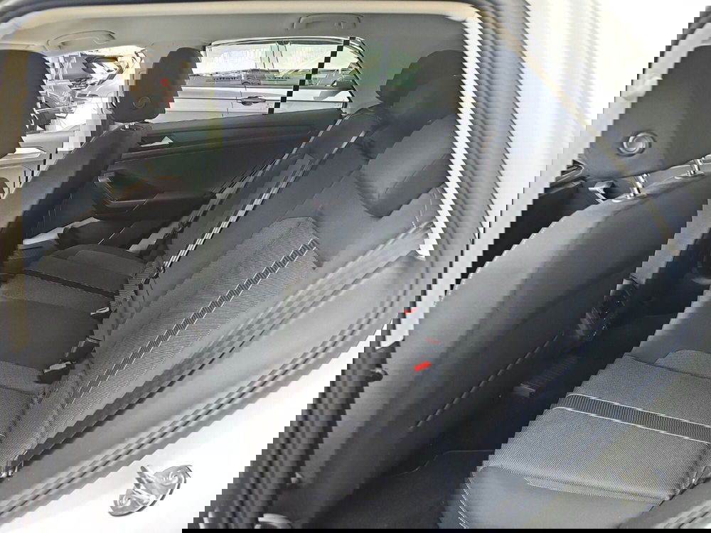 Volkswagen T-Roc usata a Lecco (10)