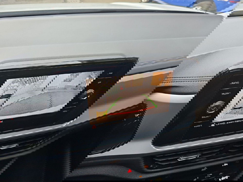 Volkswagen T-Roc usata a Lecco (17)