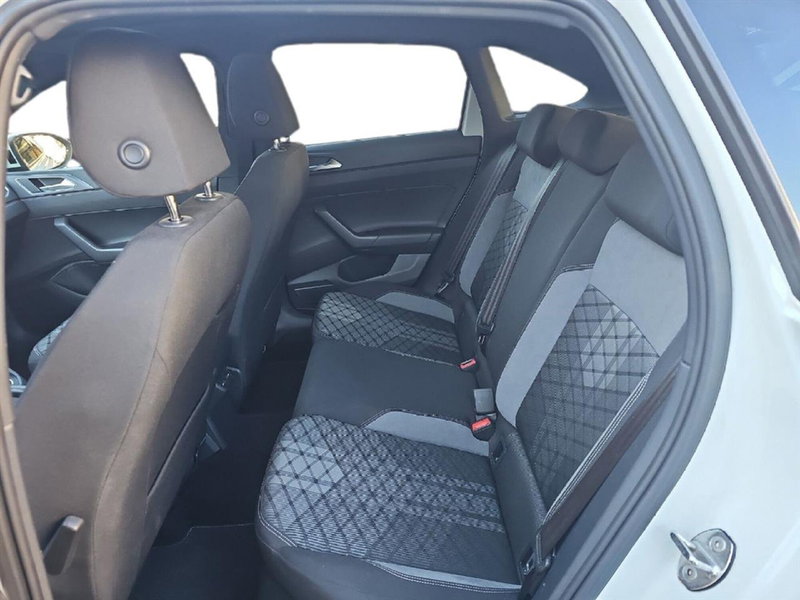 Volkswagen Taigo usata a Lecco (10)