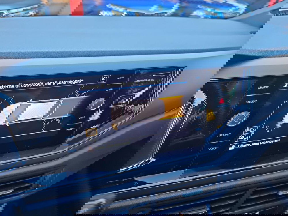 Volkswagen Taigo usata a Lecco (18)