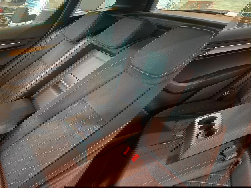 Skoda Karoq nuova a Lecco (10)